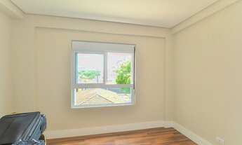 Imagem 4: Apartamento para venda tem 117 metros quadrados com 3 quartos em Água Verde - Curitiba - P