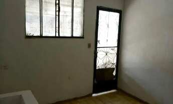 Imagem 5: Alugo casa de vila em Quintino