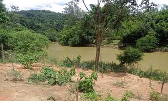 Imagem: Terreno em Guararema na beira do Rio Paraiba