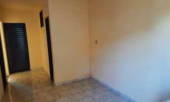 Imagem 3: Casa para Locação em Goiânia, Jardim Atlântico, 4 dormitórios, 1 banheiro, 1 vaga