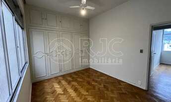 Imagem 3: Apartamento para venda tem 80 metros quadrados com 3 quartos em Tijuca - Rio de Janeiro