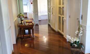 Imagem 6: Casa de condomínio para aluguel e venda possui 647 metros quadrados com 4 quartos