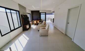 Imagem 3: Lindo Sobrado Condomínio Ouroville 3 dormitórios sendo 3 suítes