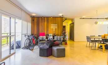 Imagem 5: Imóvel de 240m², com 4 dormitórios (sendo 2 suítes)