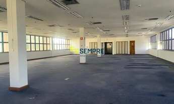 Imagem 2: Andar corporativo para alugar na Savassi com 4 vagas