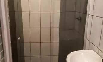 Imagem 4: Alugo uma casa Casa com 1 dormitório