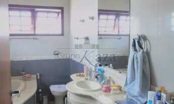 Imagem 4: Casa de condomínio para aluguel possui 350 metros quadrados com 3 quartos