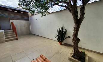 Imagem 4: Acolhedora casa! Oportunidade de morar em um dos melhores pontos do bairro Jaraguá/Santa R