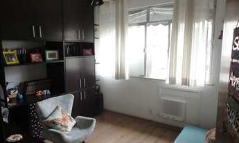 Imagem 7: Ótimo apartamento de frente com vista indevassável e vaga de garagem