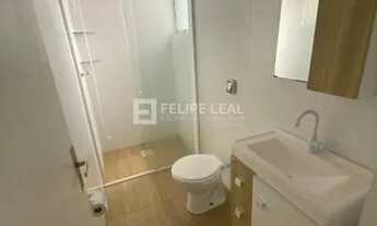 Imagem 2: Apartamento para Venda em São José, Kobrasol, 2 dormitórios, 1 banheiro, 1 vaga