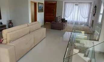 Imagem 3: Casa de condomínio sobrado para venda possui 311 metros quadrados com 3 quartos