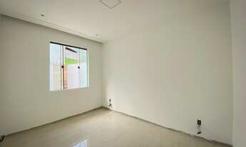 Imagem 5: Casa para venda com 215m2 em Vale dos Cristais - Macaé/RJ