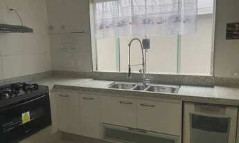 Imagem 2: Casa para venda possui 130 metros quadrados com 3 quartos em Alto da Boa Vista - São Paulo