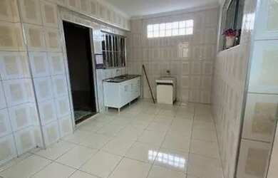 Imagem 3: Casa térrea Parque das Laranjeiras 4 vagas de garagem