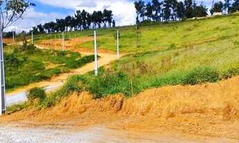 Imagem 2: Lote/Terreno para venda com 600 metros quadrados em Centro - Igaratá - SP