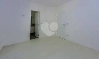 Imagem 2: Sobrado com 3 suites perto do metro