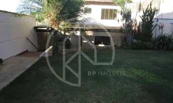 Imagem 5: Casa de condomínio para venda tem 134 metros quadrados com 4 quartos