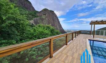 Imagem 2: Casa Cinematográfica em em meio a Mata Atlântica no ponto turístico em Buenos Aires, Guar