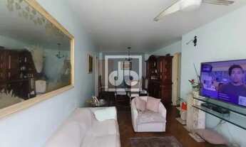 Imagem 2: FLAMENGO NOBRE PAISSANDU , METRÔ, 3 QUARTOS SUÍTE VARANDINHA, SALA 2 AMBS. DEPS COMPLS