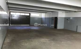 Imagem: BARRACAO NA VILA CARDIA - BAURU/SP