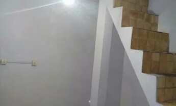 Imagem 2: Alugo casa de vila em Quintino