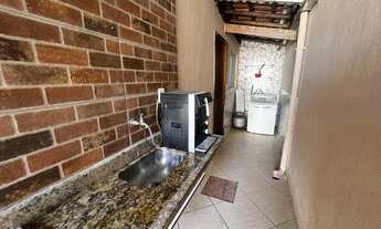 Imagem 5: Casa para venda possui 50 metros quadrados com 2 quartos em Solemar - Praia Grande - SP