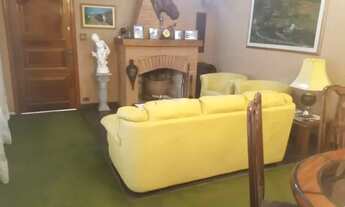 Imagem 4: CASA TÉRREA 310m² LAVABO LAREIRA 3 DTS 6 VGS