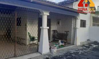 Imagem: Casa com 3 quartos, à venda por R$ 400.000