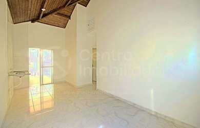 Imagem 6: CASA com piscina e 2 quartos em Itanhaém, no bairro Cibratel II