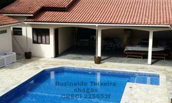 Imagem: Casa de condomínio para venda possui 435