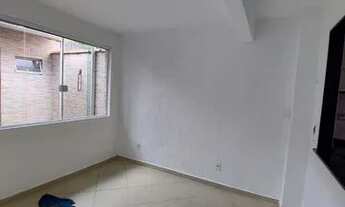 Imagem 3: Casa de condomínio sobrado para aluguel e venda possui 80 metros quadrados com 2 quartos