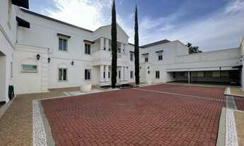 Imagem 4: Mansão Neoclássica Condomínio Santa com Heliponto | 5 Suítes | Resort | Academia