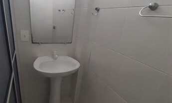 Imagem 7: Apartamento com 2 quartos para alugar por R$ 1500.00, 70.00 m2 - CENTRO CIVICO - CURITIBA