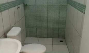 Imagem 6: Casa com 2 cômodos em condomínio fechado