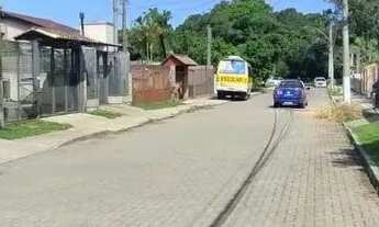 Imagem 2: Casa em Belém Novo