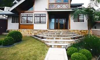 Imagem 3: Granja Comary Casa em condomínio com 5 dormitórios