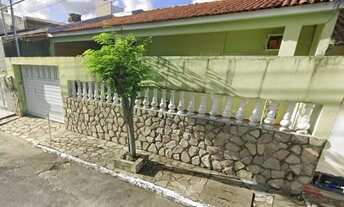 Imagem 2: Casa no Medici 1