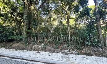 Imagem: Excelente lote de terreno com 1.762,50 m²