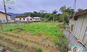 Imagem 7: Casa de alvenaria 02 quartos com espaçoso terreno no Centro de Águas Mornas