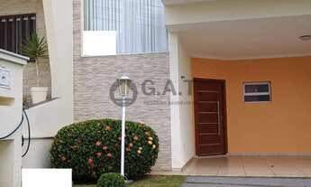 Imagem 2: Aluguel de Casa em Condomínio de Luxo em Wanel Ville, Sorocaba-SP: 3 Quartos, 1 Suíte, 2 B