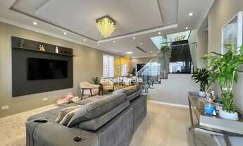 Imagem 7: Sobrado moderno perto do mar