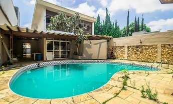 Imagem: Sobrado - 3 Dormitórios (1 Suíte) à Venda