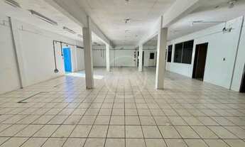 Imagem 6: Galpão Comercial para Alugar com 750m², localizado no Bairro Velha em Blumenau/SC