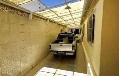 Imagem 2: Casa à venda em rua pública, ARMAÇÃO, Salvador, BA