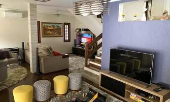 Imagem 7: Casa com 270 metros², 3 quartos, piscina e churrasqueira em Jardim Ninho Verde II - Pardin