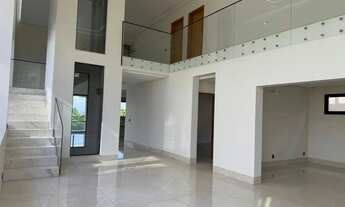 Imagem 3: Condomínio do Lago - Sobrado 5 Suítes Fundo para Mata