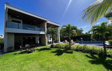 Imagem 2: 5 amplas suítes condomínio em Guarajuba porteira fechada