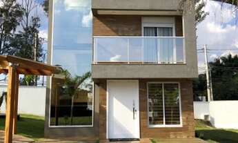 Imagem 3: Casa Condomínio com 169m², 3 suítes, lavabo e 2 vagas de garagem na Granja Viana