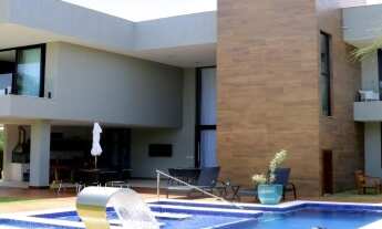 Imagem 1: Casa com 08 suítes