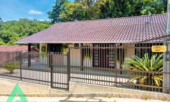 Imagem: Linda casa térrea semi mobiliada, no Bairro